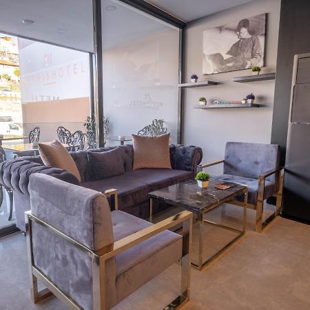 Methishotel Karsiyaka  Екстериор снимка