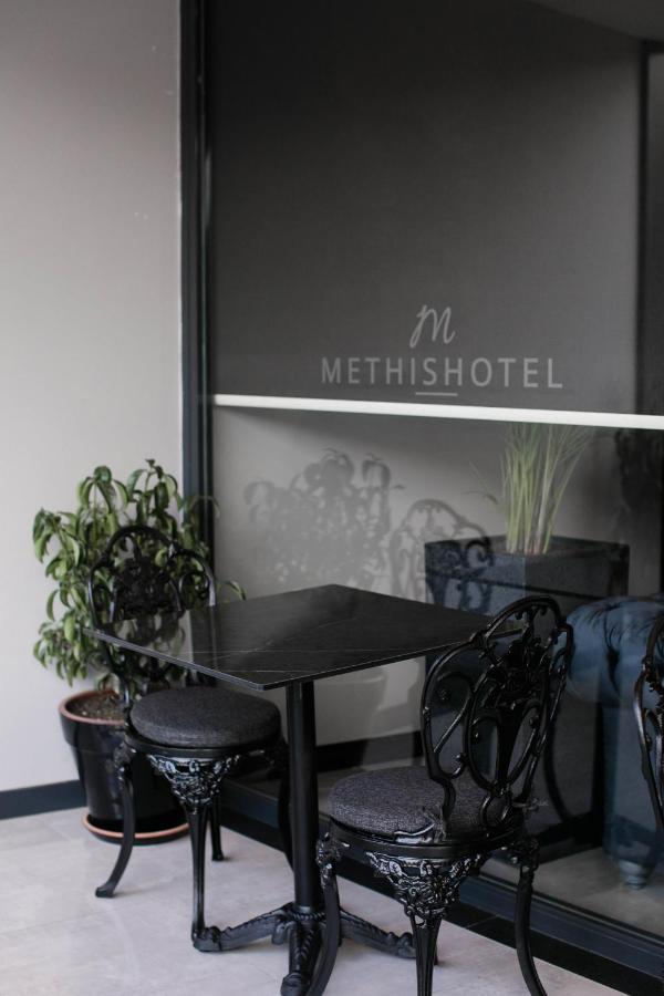 Methishotel Karsiyaka  Екстериор снимка