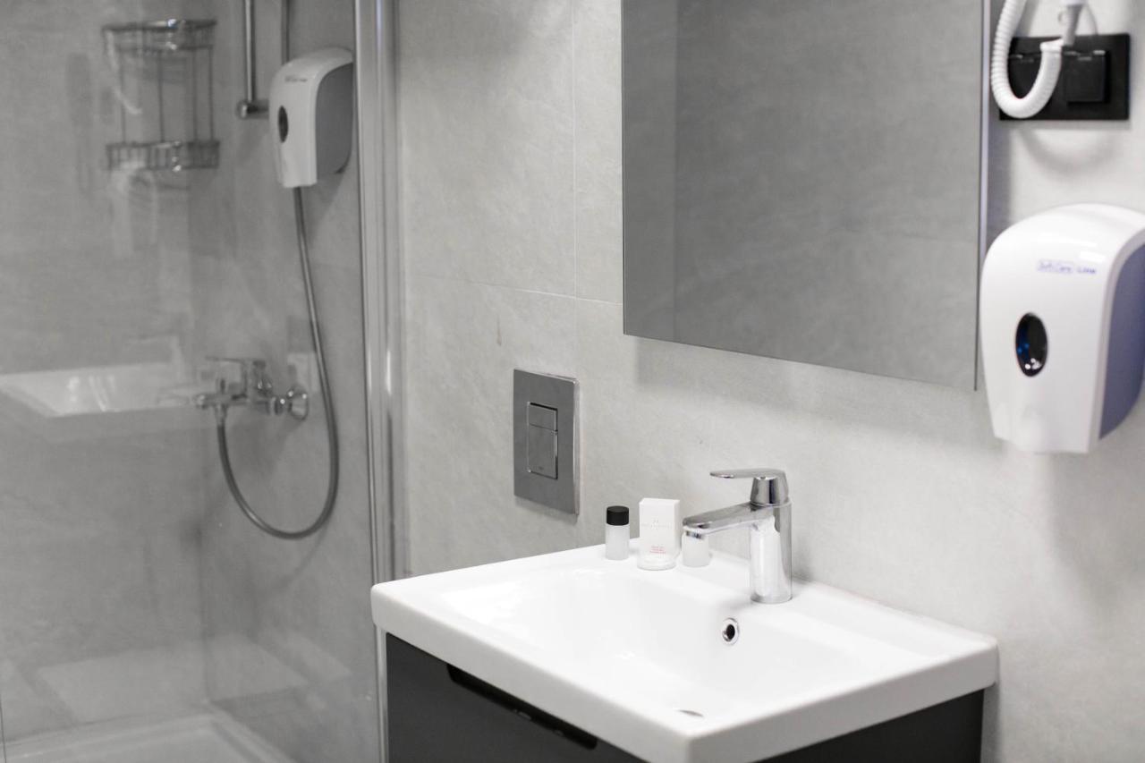 Methishotel Karsiyaka  Екстериор снимка
