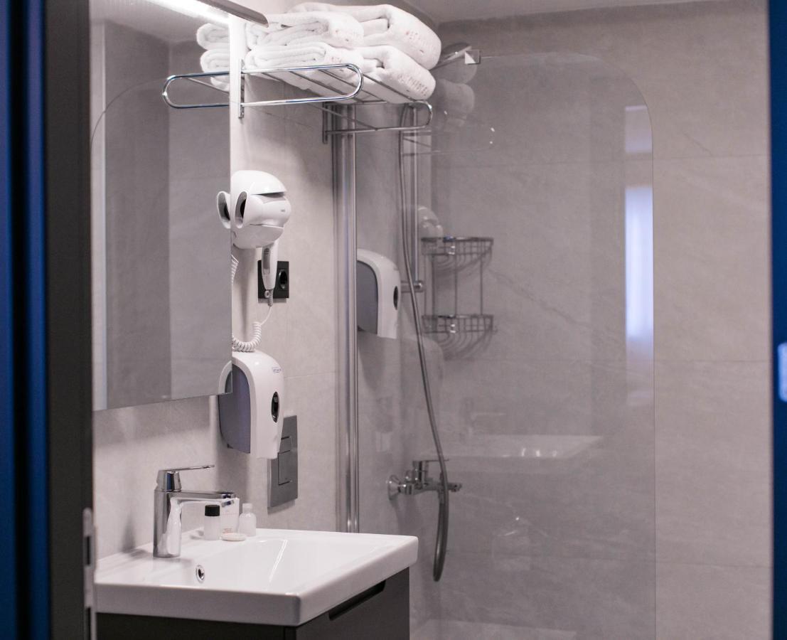 Methishotel Karsiyaka  Екстериор снимка