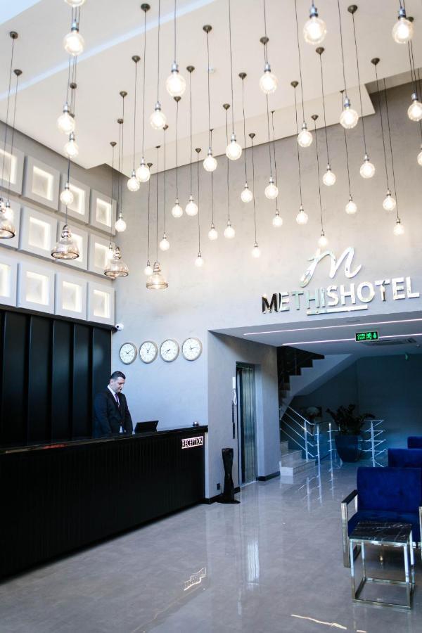 Methishotel Karsiyaka  Екстериор снимка