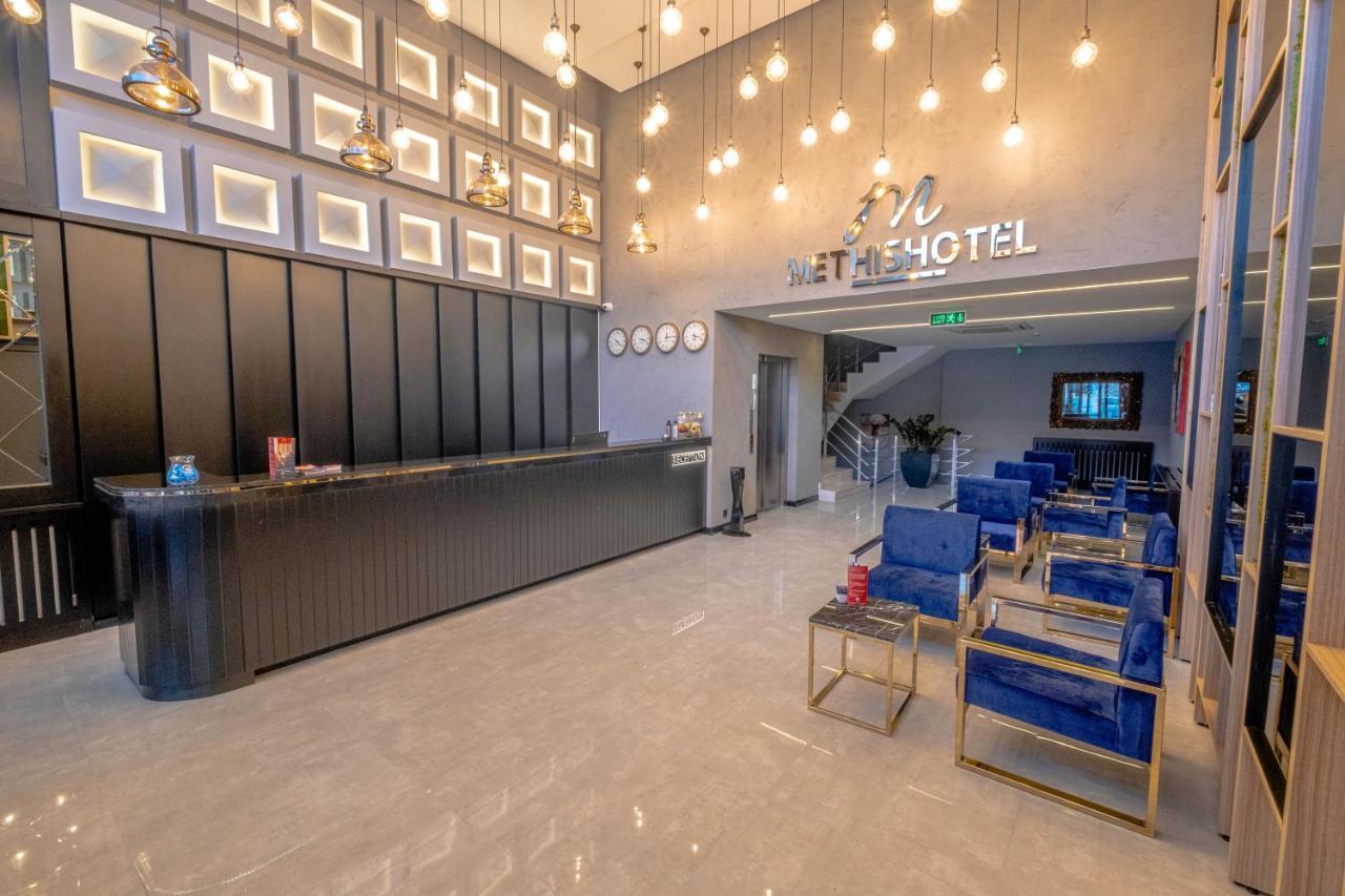 Methishotel Karsiyaka  Екстериор снимка