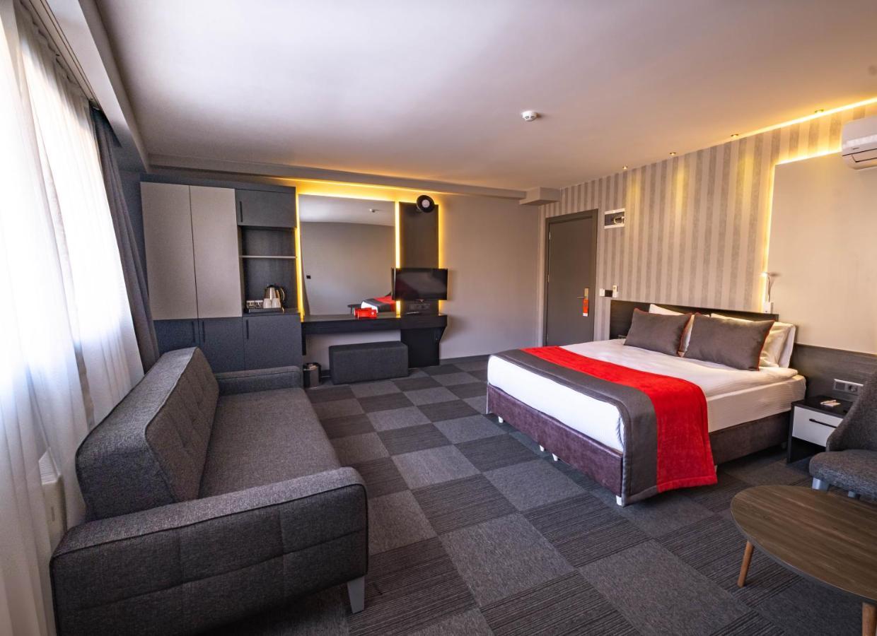 Methishotel Karsiyaka  Екстериор снимка