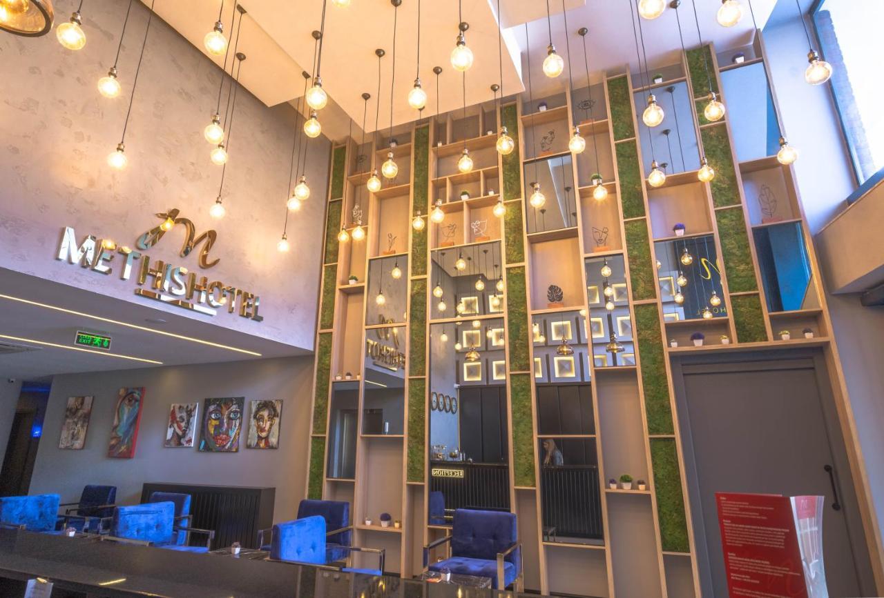Methishotel Karsiyaka  Екстериор снимка