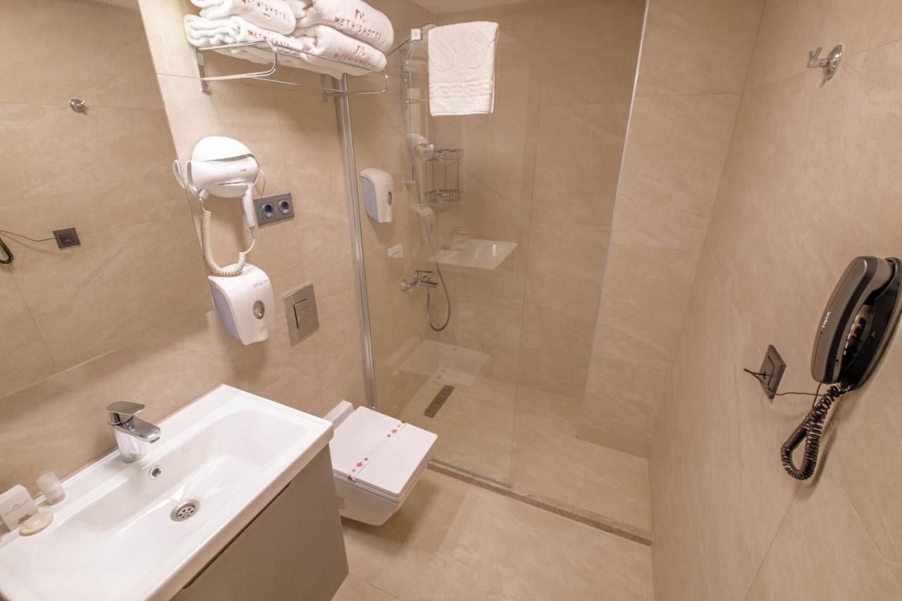 Methishotel Karsiyaka  Екстериор снимка